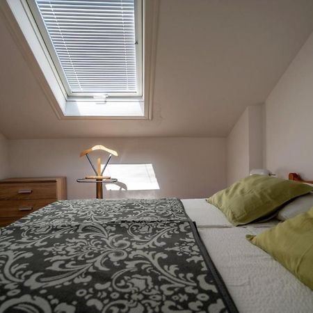 Apartments Inn Baška Voda Kültér fotó