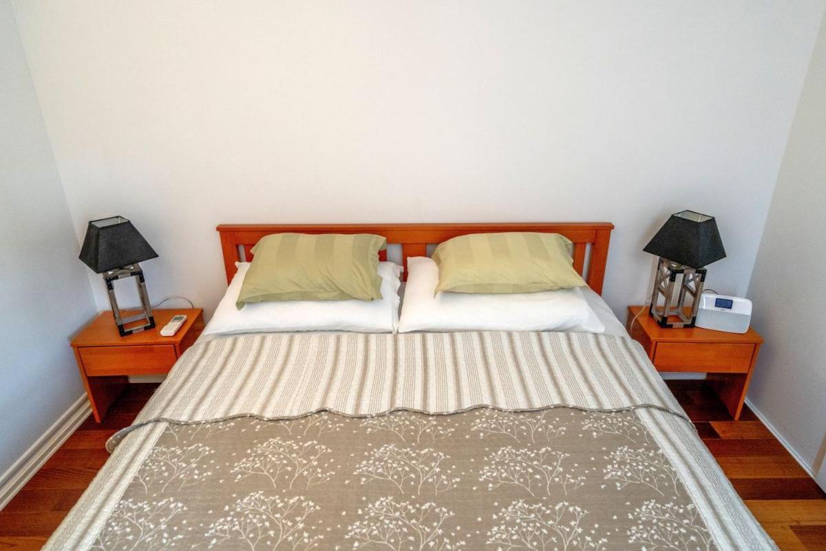 Apartments Inn Baška Voda Kültér fotó