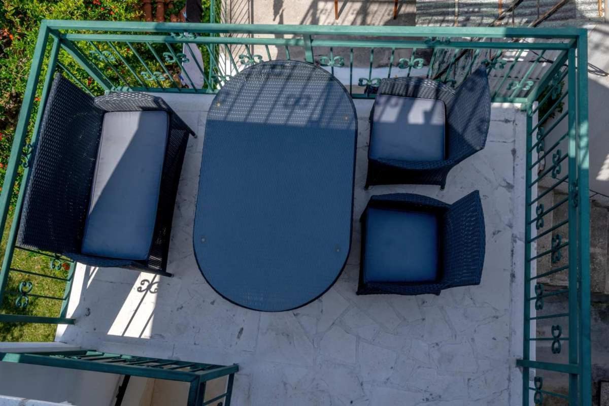 Apartments Inn Baška Voda Kültér fotó