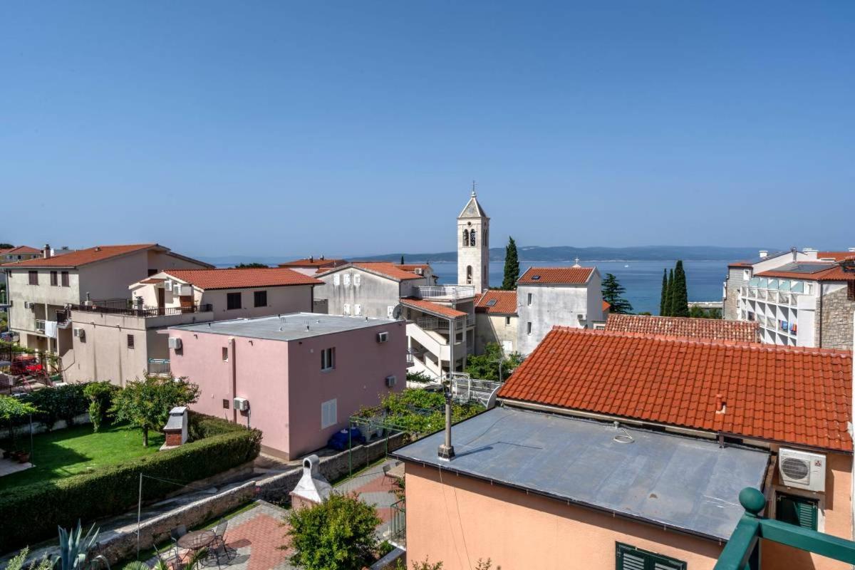 Apartments Inn Baška Voda Kültér fotó