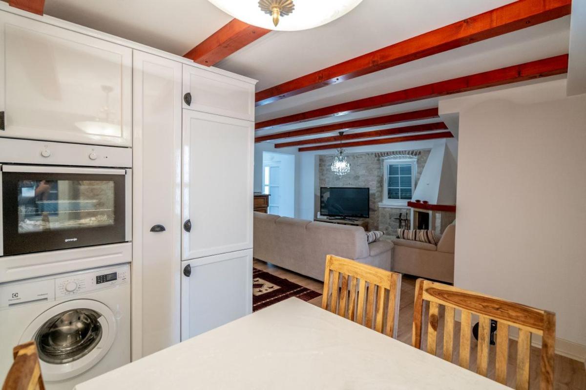 Apartments Inn Baška Voda Kültér fotó