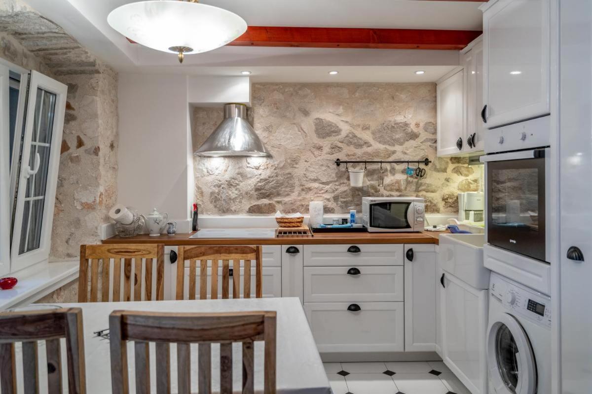 Apartments Inn Baška Voda Kültér fotó