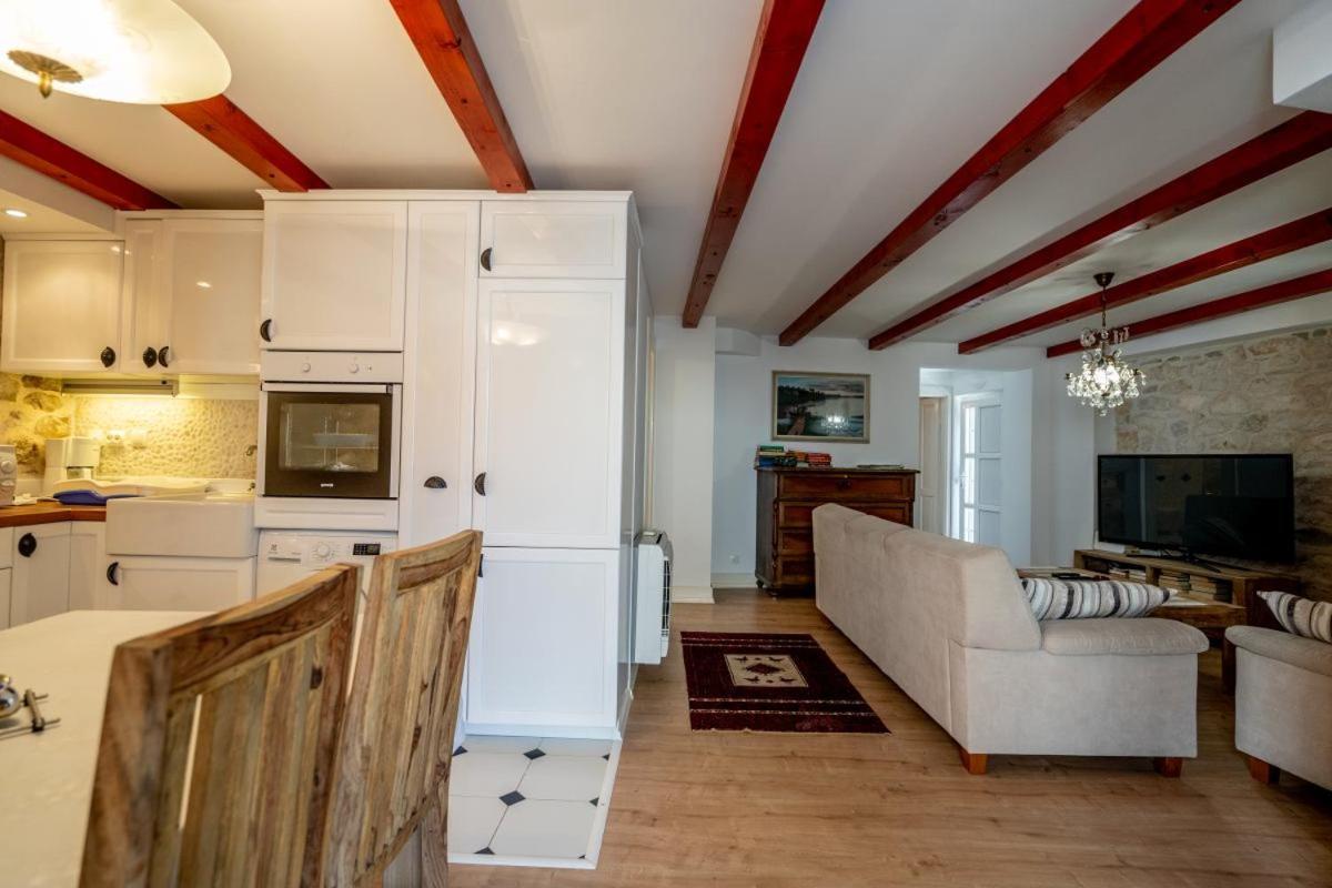 Apartments Inn Baška Voda Kültér fotó