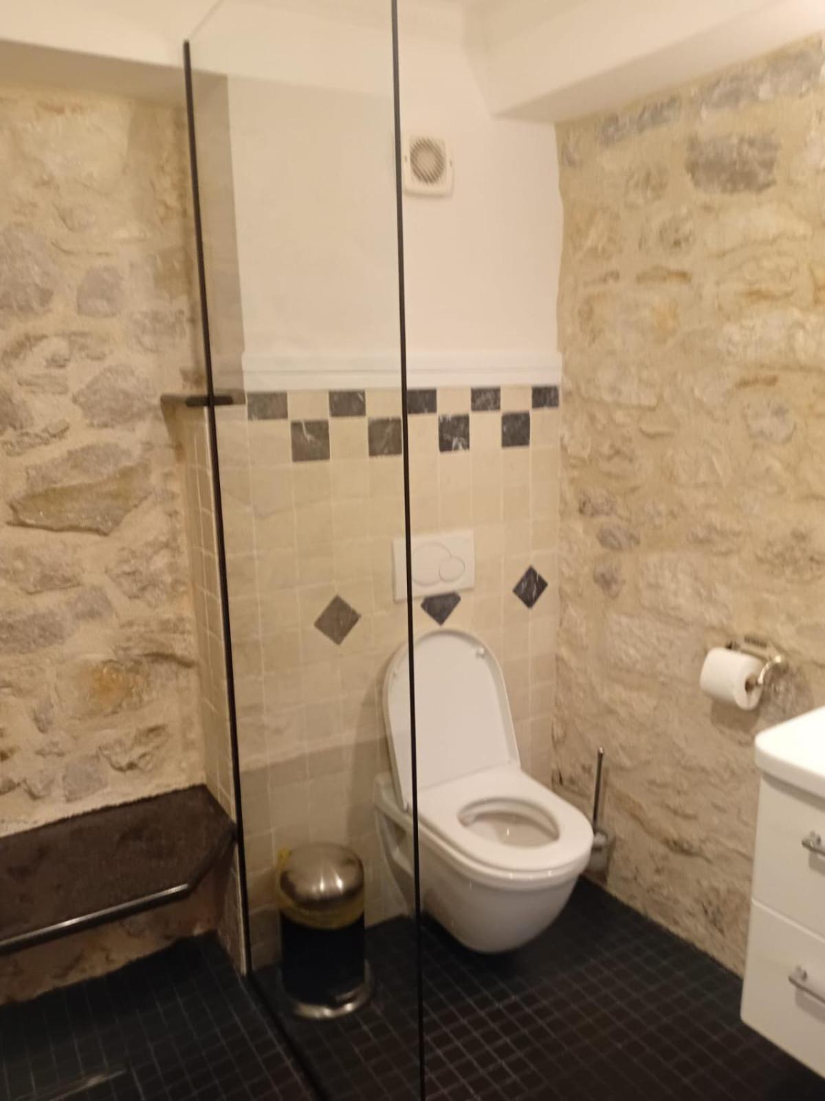 Apartments Inn Baška Voda Kültér fotó